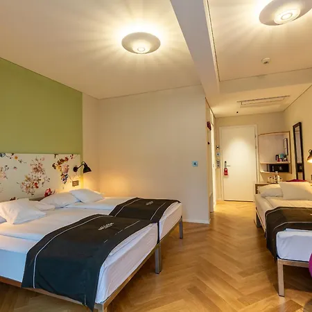 Boutique Bellevue 4* אינטרלאקן