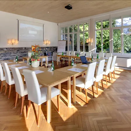 Boutique Bellevue 酒店 4*