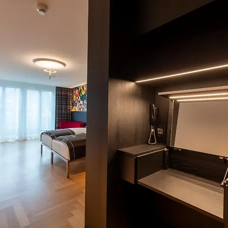 Boutique Bellevue אינטרלאקן